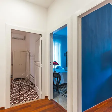 3 Bedroom 1 Bt Flat Balcony A/c Wi-fi *