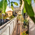 3 Bedroom 1,5 Bt Flat Balcony A C Wi-fi *