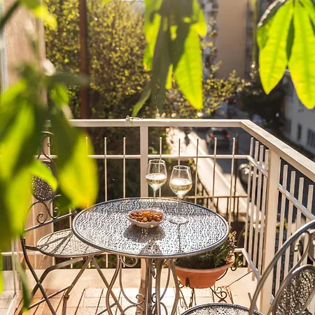 3 Bedroom 1 Bt Flat Balcony A/c Wi-fi Appartement Sorrente