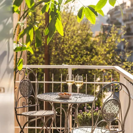 3 Bedroom 1 Bt Flat Balcony A/c Wi-fi Appartement Sorrente