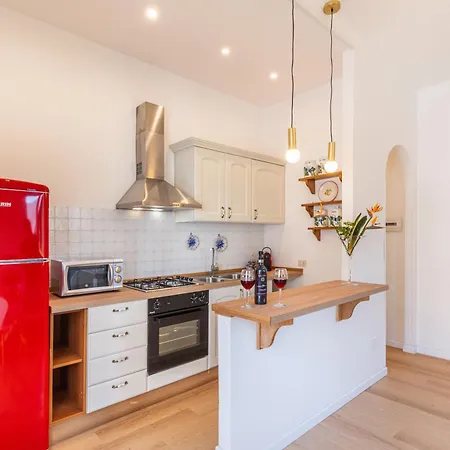 3 Bedroom 1,5 Bt Flat Balcony A C Wi-fi * Sorrento